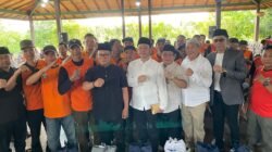 Koperasi MJP Bagikan Bingkisan Lebaran Untuk 500 Orang Buruh TKBM