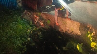 Pemotor Tewas Saat Terjun ke Parit