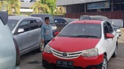 Anggota Dewan Pontianak Turun ke SPBU Imbau Warga Tidak Panik