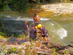 Pelajar Tenggelam Saat Foto Selfie di Riam Kecala