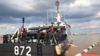 Ekspedisi Rupiah Bawa Rp15 Miliar ke Lima Pulau di Kalbar