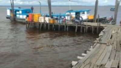 Kapal Klotok Mogok Akibat Solar Tembus Rp17 Ribu