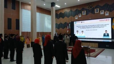 Tiga Orang Dapat Promosi Jabatan. Harus Jadi Pelayan