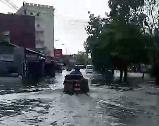 Fenomena Bulan Baru, Waspada Banjir Rob Hingga 20 Juni