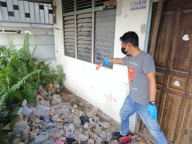 Sekumpulan Bocah Sedang Bermain Temukan Mayat