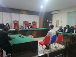 Ungkap Berbagai Kejanggalan, Megi Bernyanyi di Persidangan