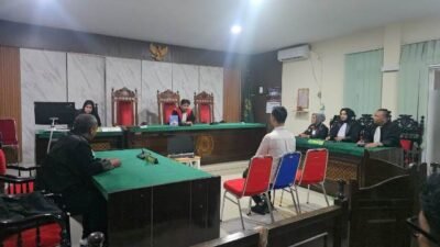 Ungkap Berbagai Kejanggalan, Megi Bernyanyi di Persidangan