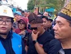 Massa Sampaikan Empat Tuntutan ke PLN Kalbar
