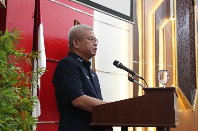 Perda Pajak dan Retribusi Daerah Kalbar Diubah. Pertambangan Rakyat Menjadi Sumber PAD