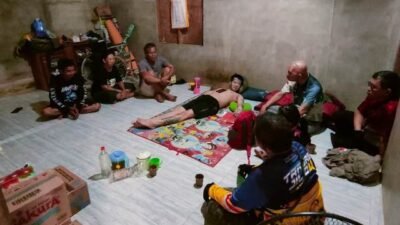 Meriahkan HUT Kemerdekaan, FRKP WB Vespa Lovers Baksos dan Bantu Anggota yang Lumpuh