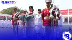 Celine Asal Kalbar Bangga dan Terharu Bawa Baki Bendera Merah Putih di Istana Merdeka