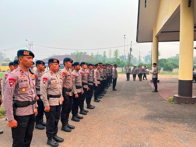 60 Personel BKO Brimob Disebar ke Empat Kecamatan Tangani Karhutla Kubu Raya