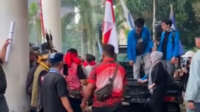 LPM Sayangkan Ritual Potong Babi di DPRD Kalbar