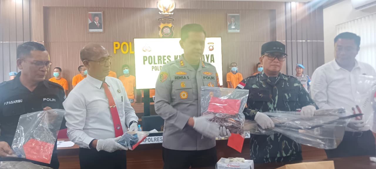 Tiga Tersangka Karhutla Resmi Ditahan