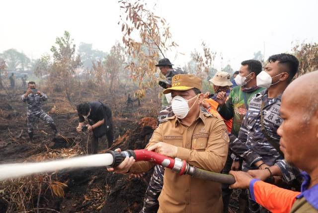 Tujuh Perusahaan di Kalbar Diduga Biang Kerok Karhutla