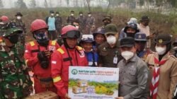 GAPKI Kalbar Bantu Logistik Relawan Damkar Karhutla