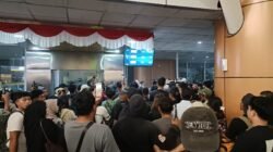 Ketegangan Penumpang dan Maskapai di Supadio Akibat Penerbangan Delay dan Batal