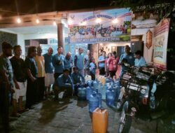 FRKP WB Vespa Lovers Bantu Air Bersih Untuk Pekerja Kebun Sayur