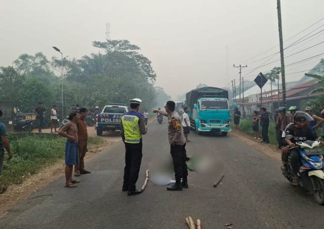 Remaja Sanggau Tewas Tabrakan di Trans-Kalimantan