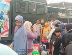Warga Korpri Antusias Antre Air Bersih