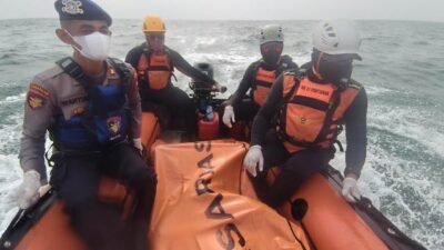 64 Tahun Bruder Stephanus Paiman. Tokoh Kemanusiaan Kalbar Membantu Masyarakat Tanpa Membedakan