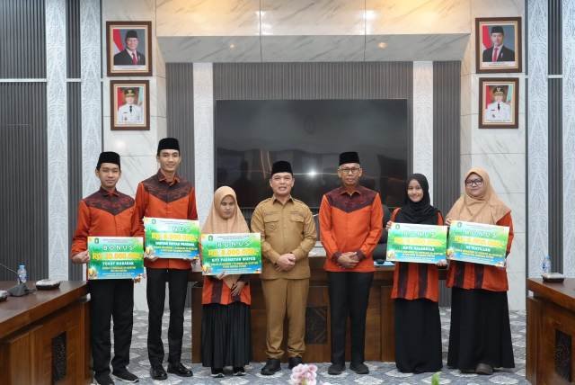 Lima Kafilah Kalbar Raih Juara di MTQ XXXI Nasional. Jangan Cepat Berpuas Diri