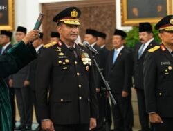 Jenderal Suyudi dan Komjen Hendra Dilantik Sebagai Kapolri dan Wakapolri