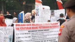 Warga Parit Seribu Demo BPN Tuntut Penerbitan Sertipikat