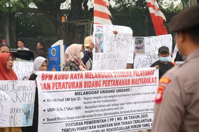 Warga Parit Seribu Demo BPN Tuntut Penerbitan Sertipikat