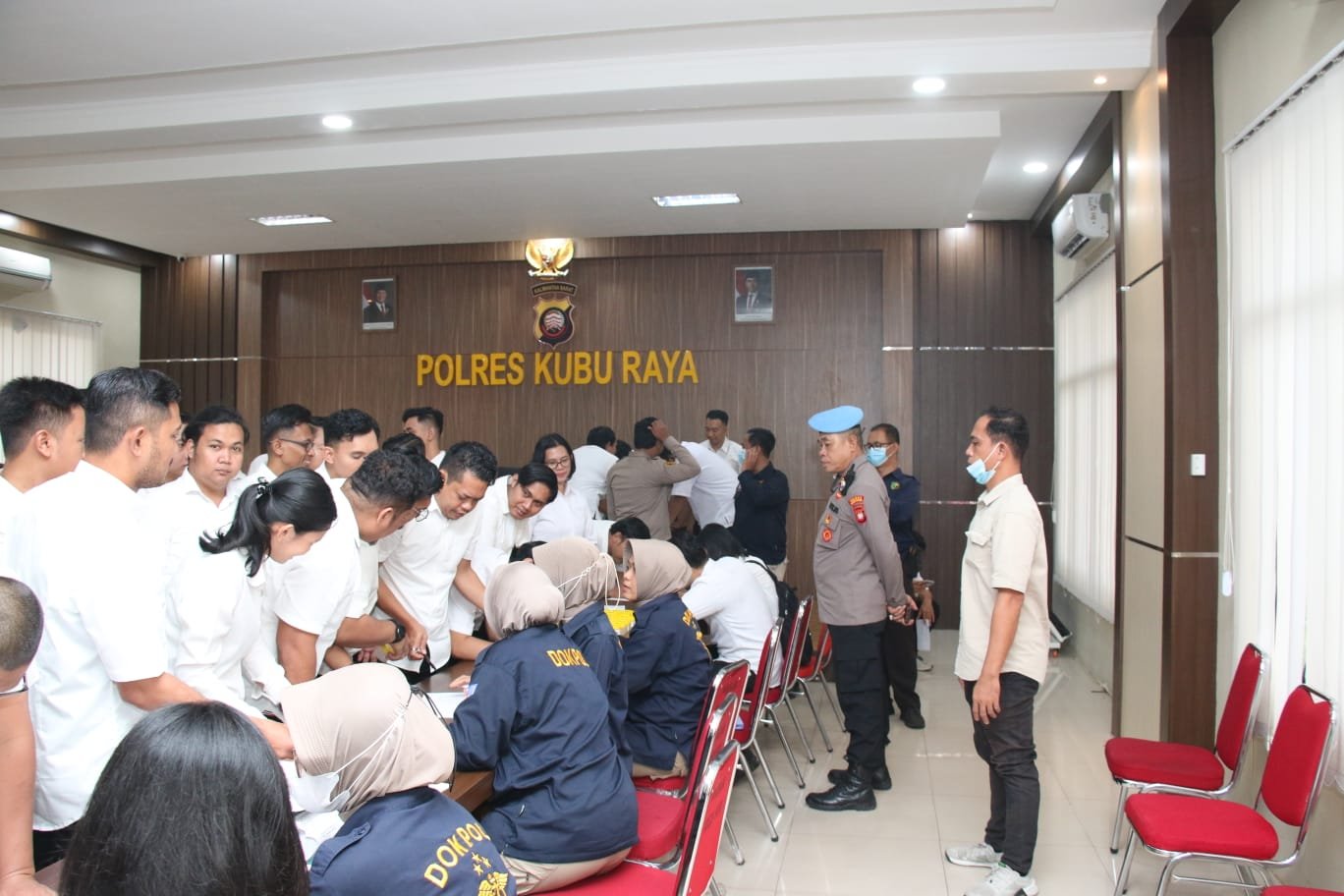 Tes Urine 63 Personel Polres Kubu Raya Negatif Narkoba