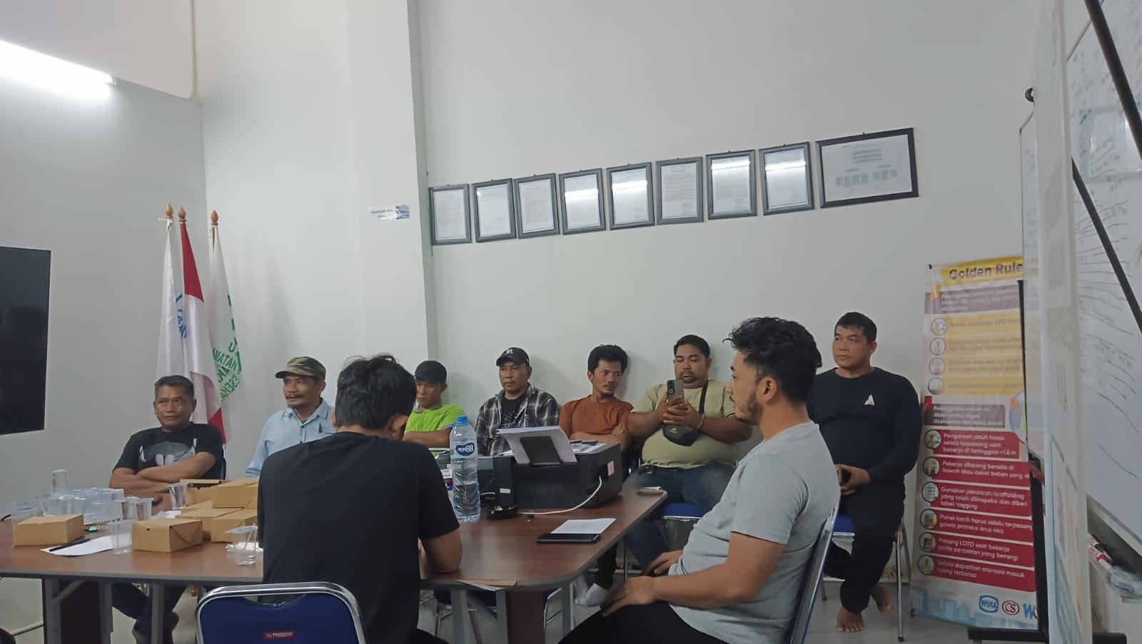 Pekerja Proyek Sekolah Rakyat Tagih WIKA Bayar Upah Rp2,2 Miliar