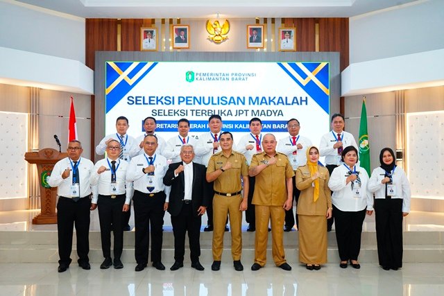 Sebanyak 12 orang pejabat dinyatakan lolos seleksi administrasi jabatan tinggi pratama Sekda Pemprov Kalbar, Senin (26/10/2026_). Foto: ist/berkatnewstv